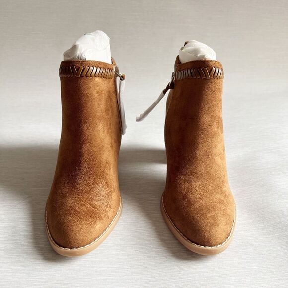 Dolce Vita DV8 Tan Brown Suede Ankle Boots Western Whipstitch Block Heel 6.5 New - Picture 2 of 8